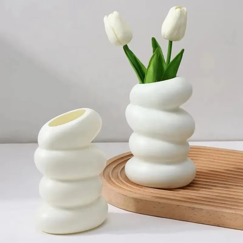 Plastic Spiral White Vase Nordic Creative Flower Arrangement Container