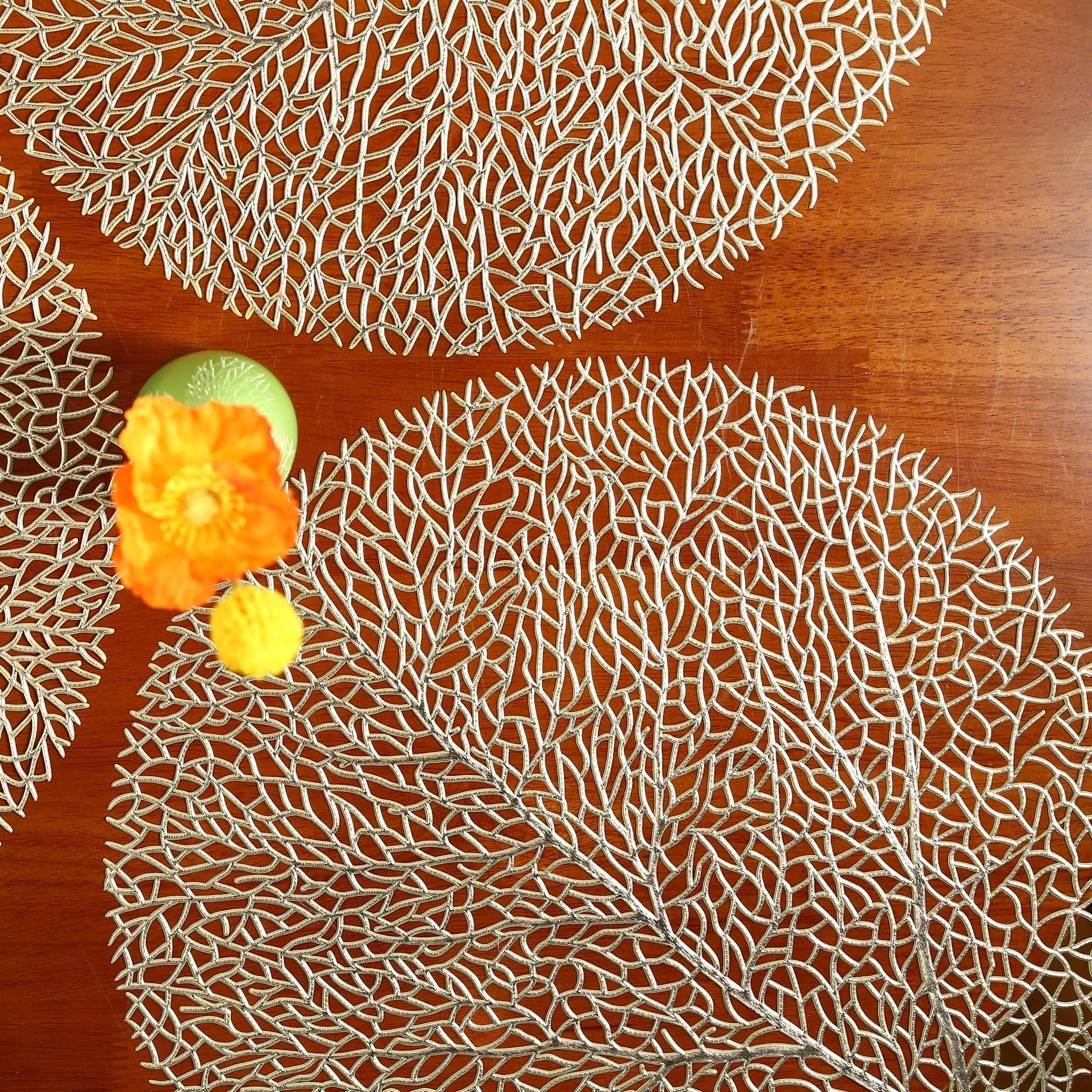 Metallic Leaf Round Placemat Set of 4