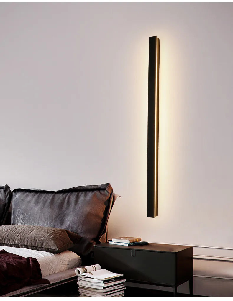Linear LED Outdoor Wall Light