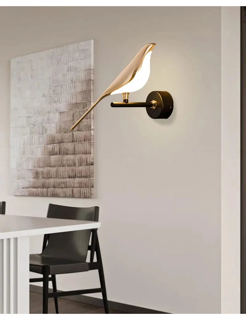 Magpie Bird Wall Lamp