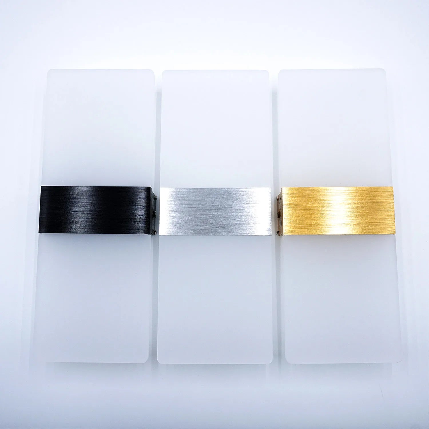 Minimalist Aluminum LED Wall Light