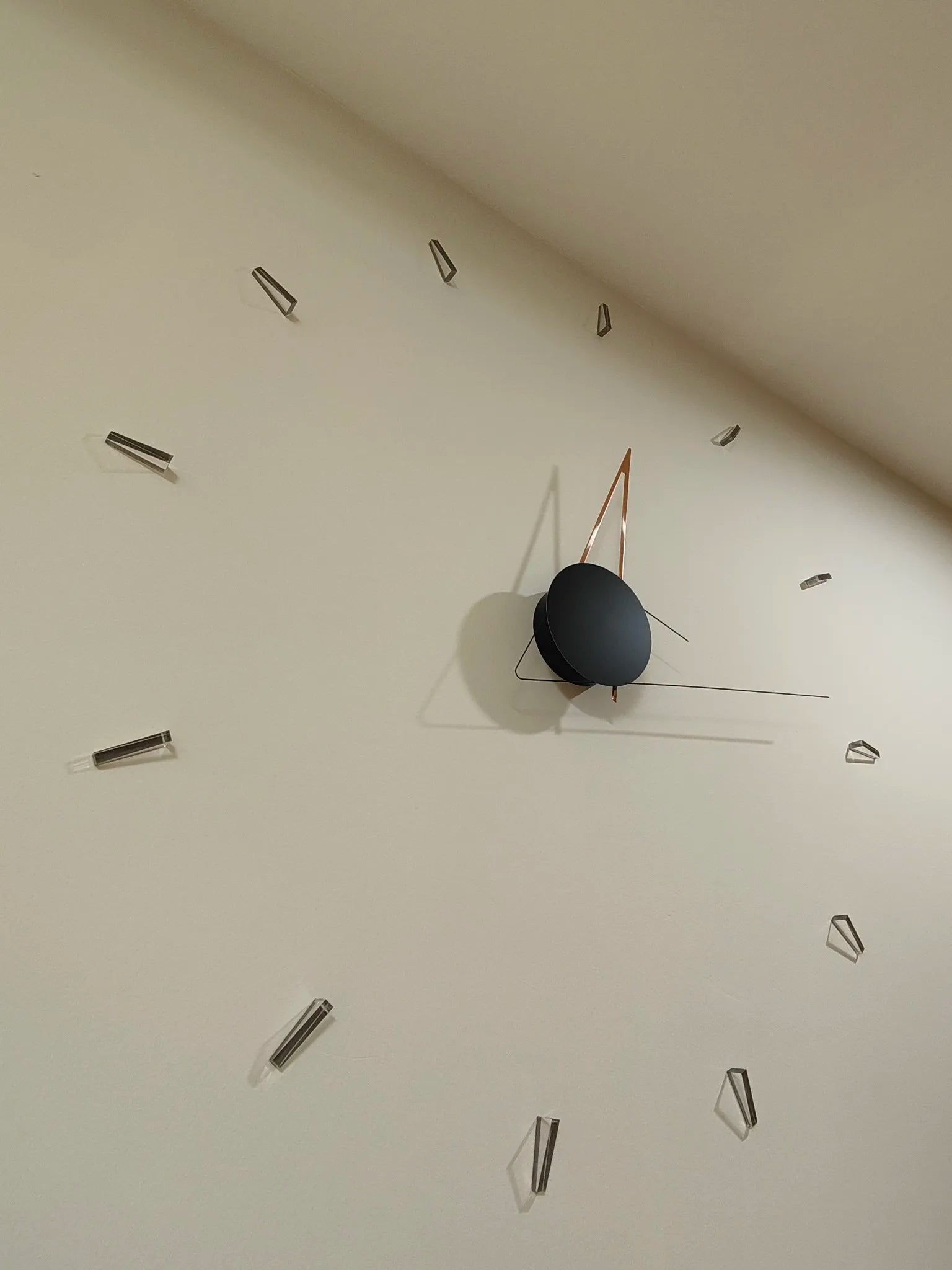 DIY Minimalist Wall Clock