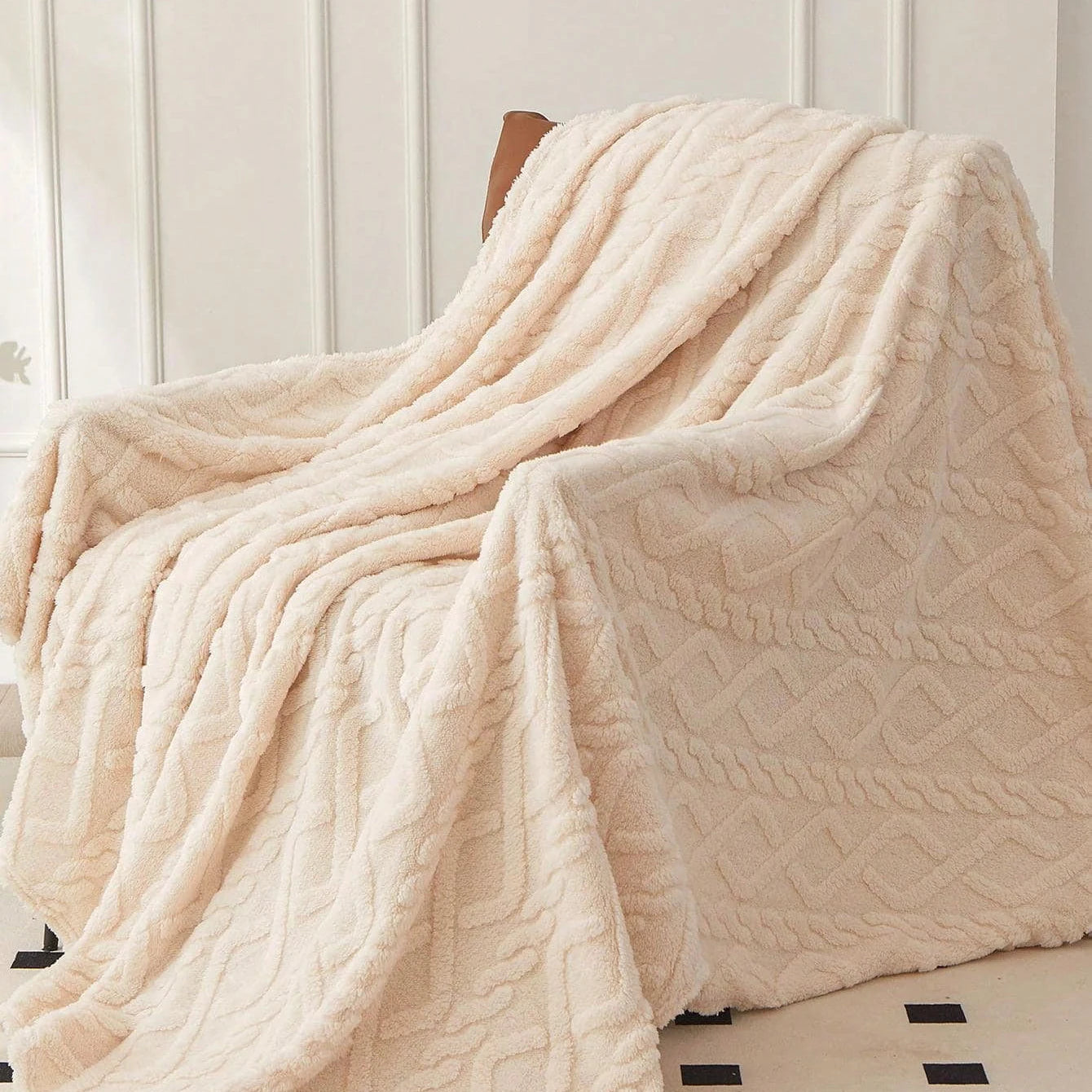 Coral Fleece Lightweight Blanket