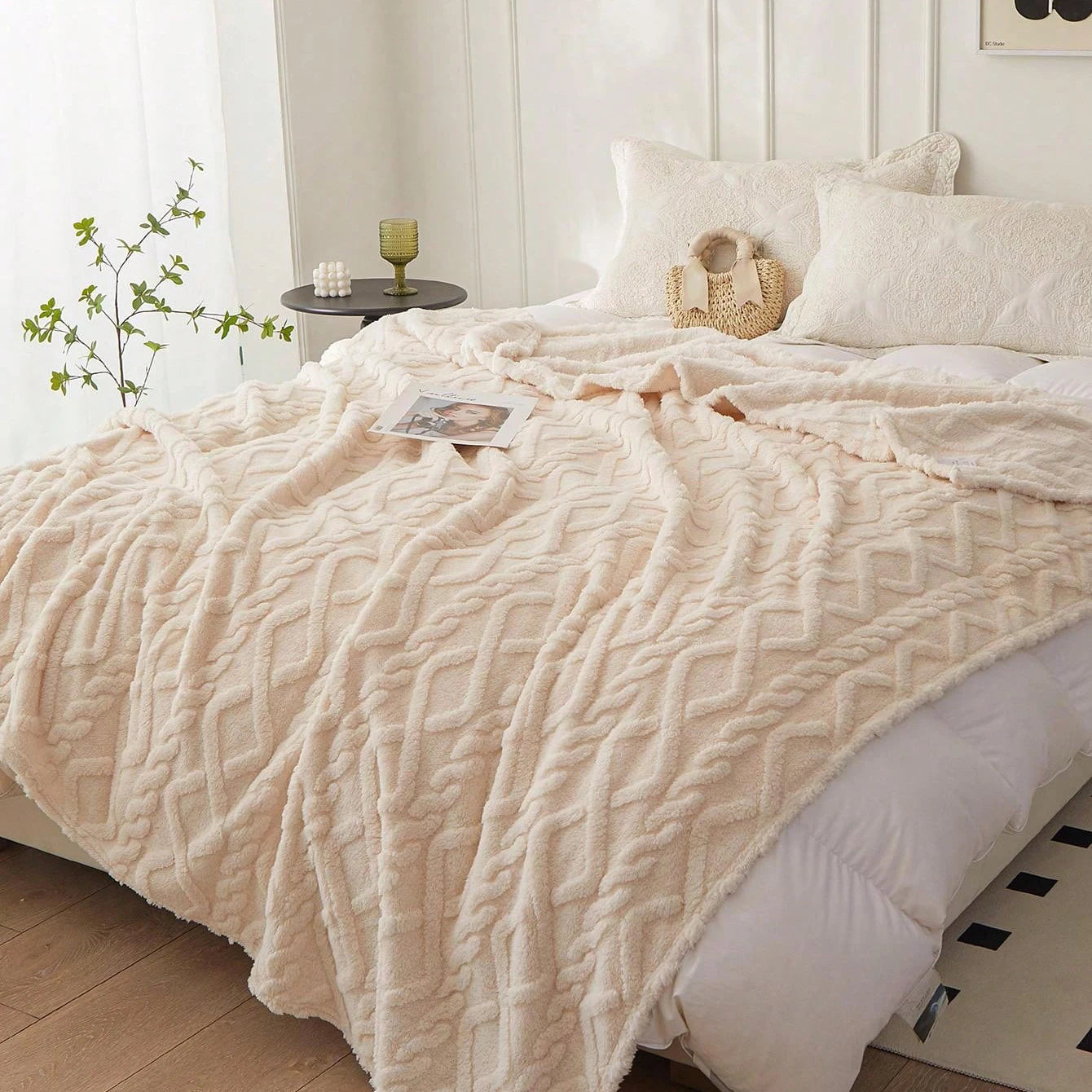 Coral Fleece Lightweight Blanket
