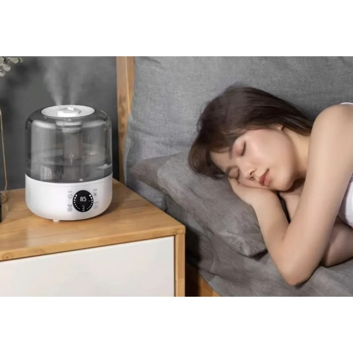 Humidifier at bedside