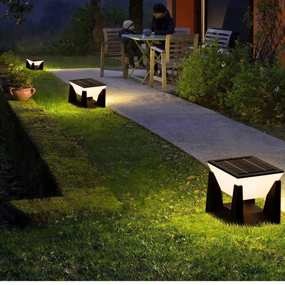 Solar Garden Column Lawn Light