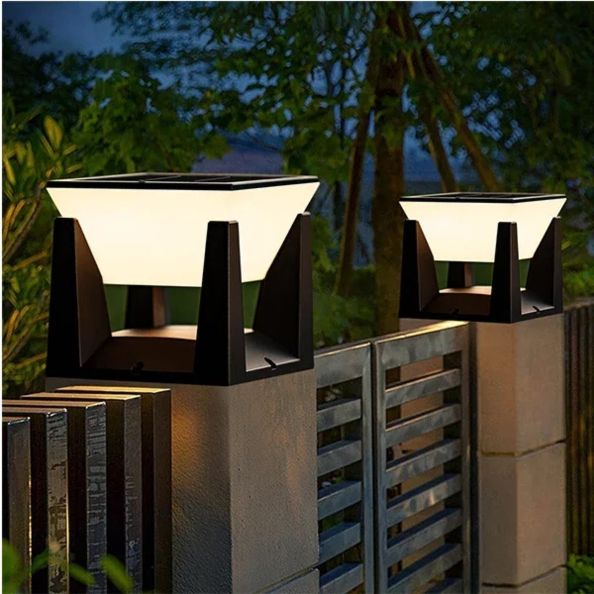 Solar Garden Column Lawn Light