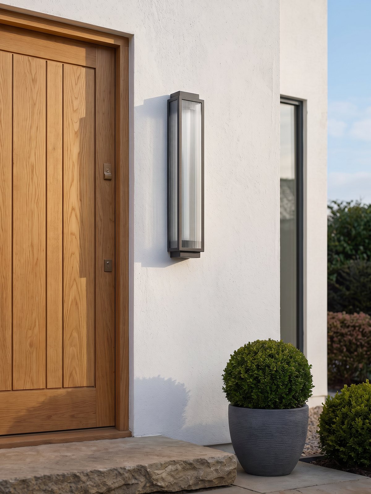 Reeded in a room by day, switched off