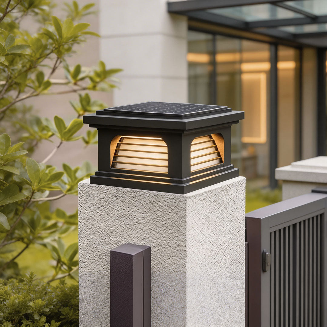 Slatted Cap Pillar Light, Black Stainless Steel Gate Post Light