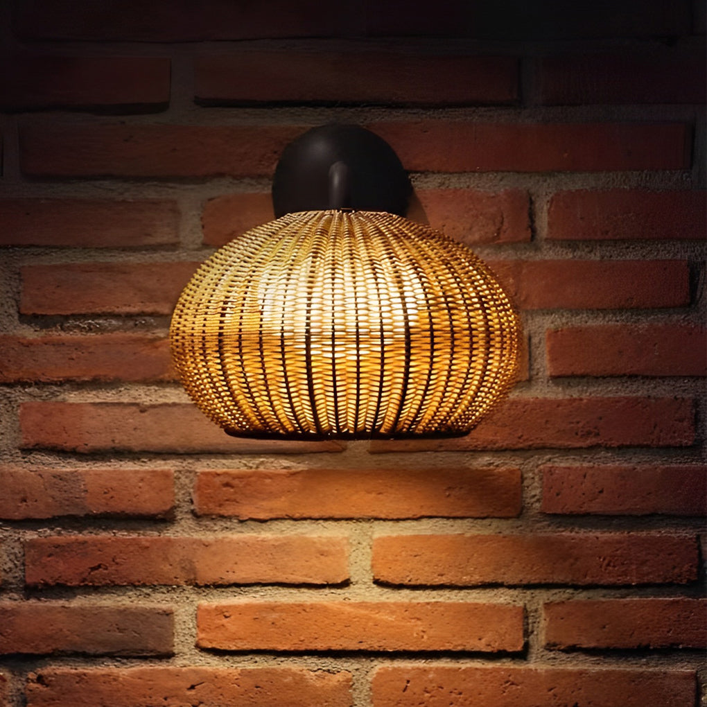 Isla Terrace Restaurant Set – Lamu Rattan Outdoor Wall Light