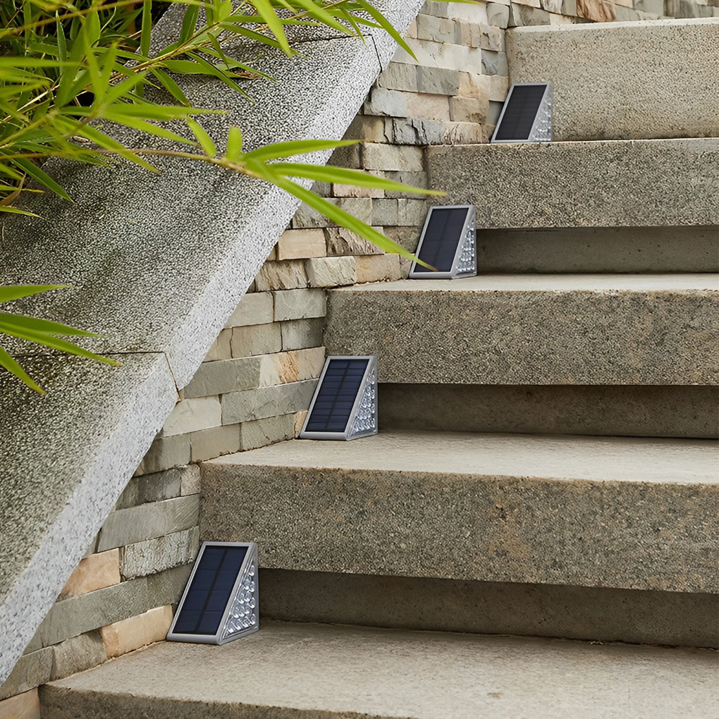 Set of 2 Triangle Solar Step Lights, Gray Outdoor Stair Lights 5