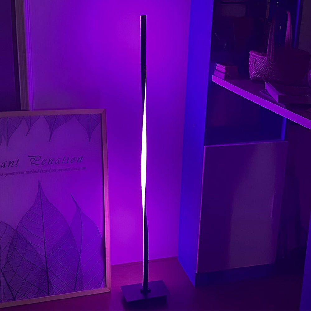 Twisted Column Floor Lamp, Black Sculptural LED Standing Light, view 4