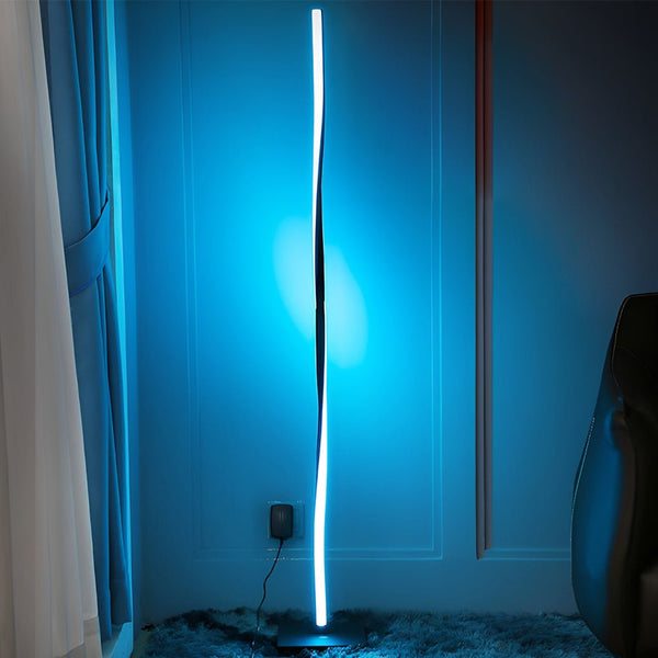 Twisted Column Floor Lamp