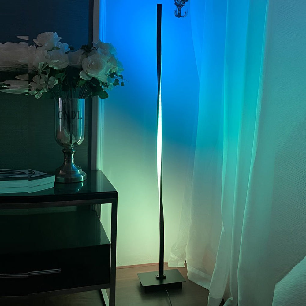 Twisted Column Floor Lamp, Black Sculptural LED Standing Light, view 2